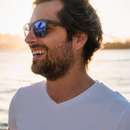 Handsome, tall and tanned guy wants to meet shy woman in Mendocino County